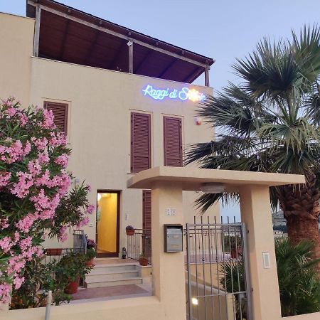 Bed and Breakfast Raggi Di Sole Custonaci Exterior foto